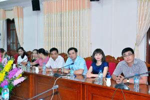 Đoàn CĐSP Lào Cai làm việc với trường ĐH Tân Trào