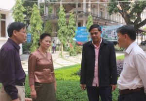 Trường Đại học Tân Trào đón sinh viên nước bạn Lào nhập trường