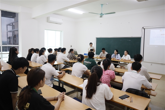 Hội nghị Giới thiệu việc làm và phỏng vấn tuyển dụng sinh viên Trường Đại học Tân Trào
