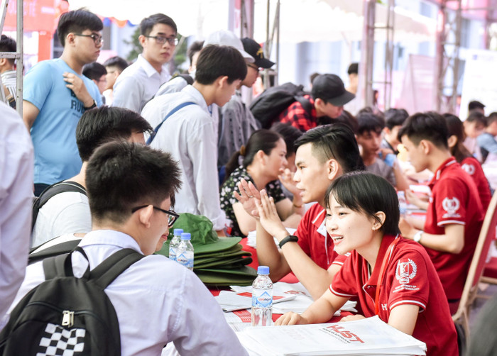 Bộ GDĐT công bố tiêu chí xác định cơ sở giáo dục đại học, giáo dục nghề nghiệp thuộc diện sắp xếp