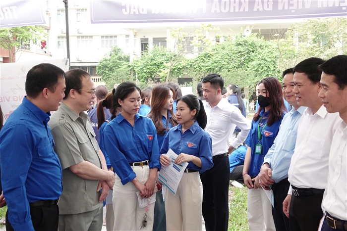 Ngày hội Tư vấn hướng nghiệp, giới thiệu việc làm