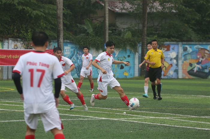 Cập nhật hình ảnh đội tuyển Bóng đá Nam sinh viên Trường Đại học Tân Trào tại Cúp TV360