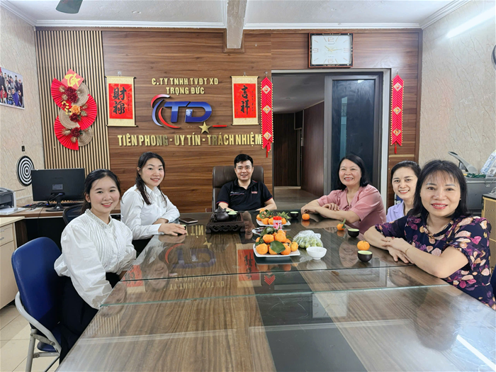 Kiểm tra công tác thực tập sinh viên khoa Kinh tế và quản trị kinh doanh – gắn kết đào tạo với doanh nghiệp