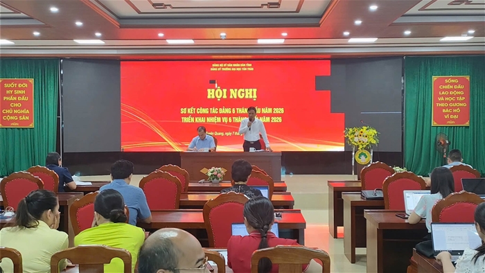 Đảng ủy Trường Đại học Tân Trào tổ chức Hội nghị sơ kết công tác Đảng 6 tháng đầu năm, triển khai nhiệm vụ 6 tháng cuối năm 2026