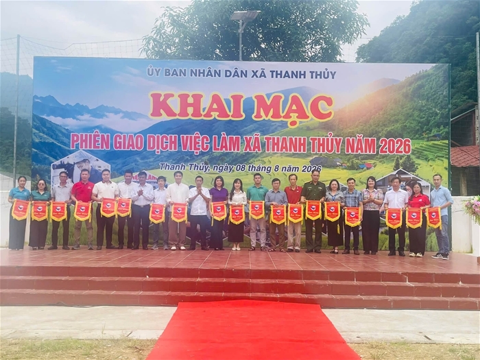 Trường Đại học Tân trào đồng hành cùng người lao động tại Phiên giao dịch việc làm xã Thanh Thủy Năm 2026 Trường Đại học Tân trào đồng hành cùng người lao động tại Phiên giao dịch việc làm xã Thanh Thủy Năm 2026