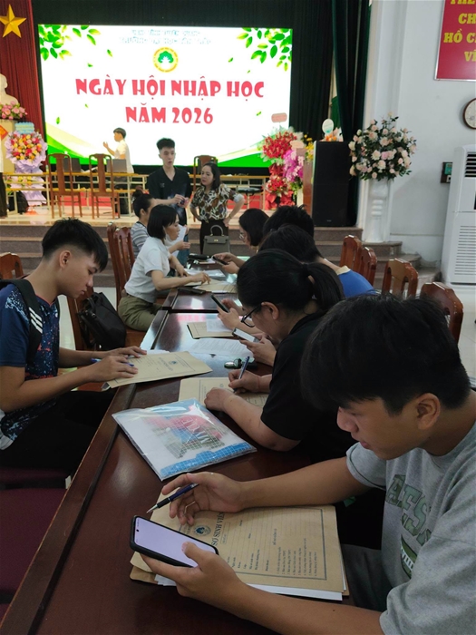 Không khí đợt Nhập học đợt tuyển sinh bổ sung 1 năm 2026