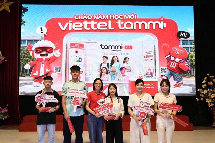 Sôi động chương trình Chào Tân Sinh viên – Trải nghiệm Viettel Tammi tại Trường Đại học Tân Trào