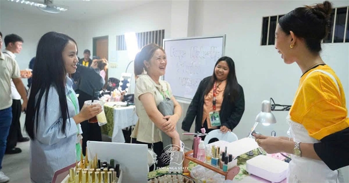 04 sinh viên Trường Đại học Tân Trào tham gia chương trình trao đổi tại Philippines