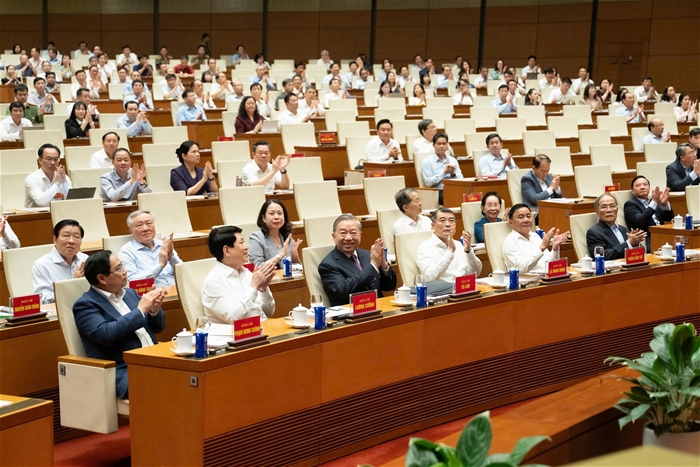 Hội nghị toàn quốc nghiên cứu, học tập, quán triệt và triển khai thực hiện một số Nghị quyết, Chỉ thị của Bộ Chính trị Hội nghị toàn quốc nghiên cứu, học tập, quán triệt và triển khai thực hiện một số Nghị quyết, Chỉ thị của Bộ Chính trị