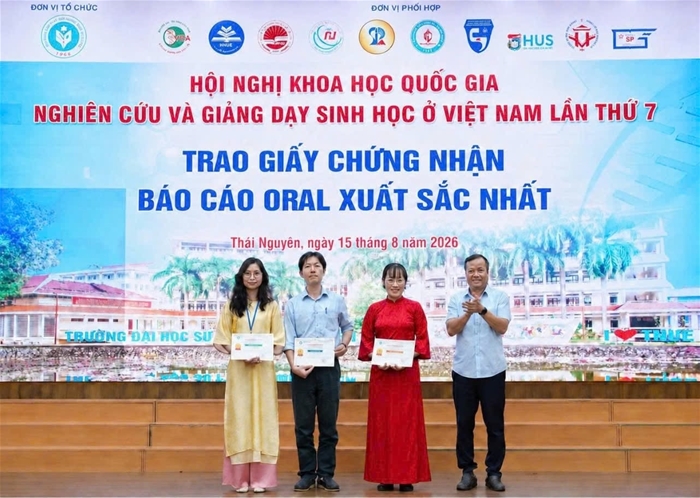 TS. Ninh Thị Bạch Diệp đạt thành tích Báo cáo Oral xuất sắc tại Hội nghị Khoa học Quốc gia về Nghiên cứu và Giảng dạy Sinh học ở Việt Nam lần thứ 7