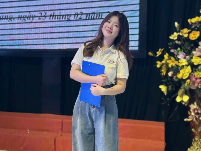 Từ rụt rè đến bản lĩnh: Hành trình của Hà Ngân dưới mái trường Đại học Tân Trào