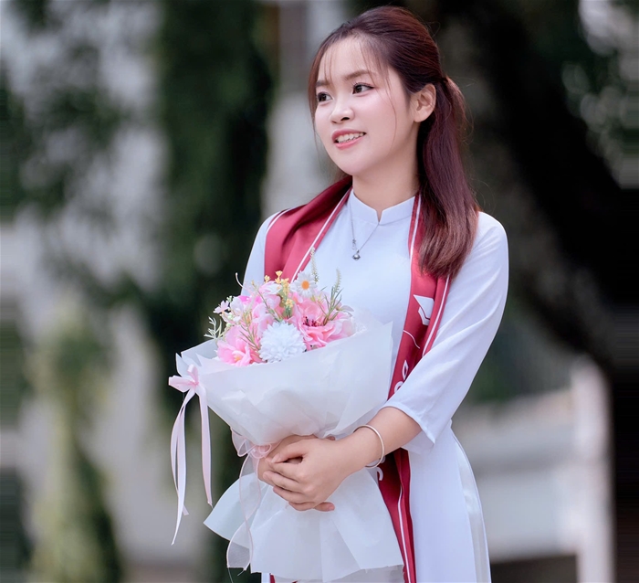 Đỗ Ngọc Ánh – Gương mặt sinh viên tiêu biểu với thành tích nổi bật trong học tập, nghiên cứu khoa học và công tác Đoàn, Hội